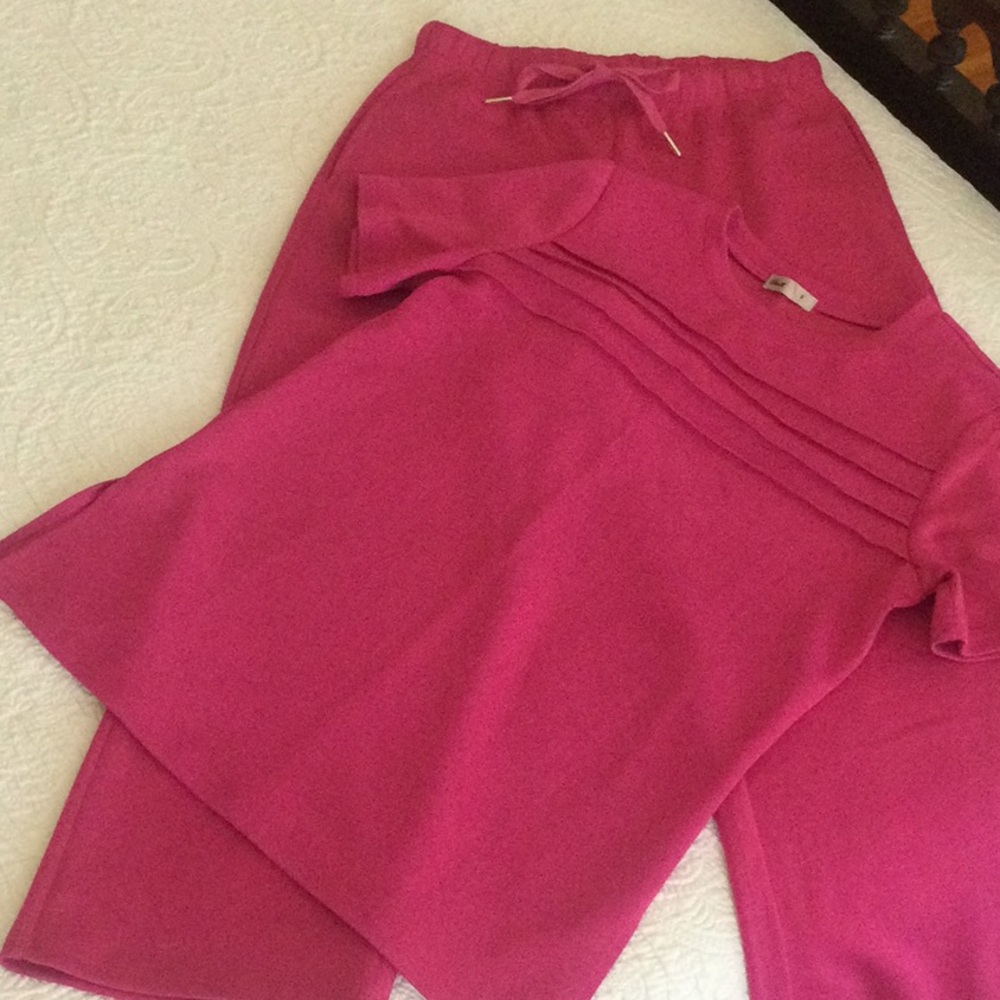 Women’s Pink Knit Pants & Top Set
